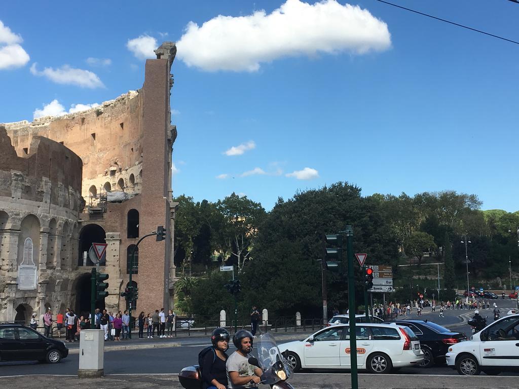 Delightful Apartment 100 Meters From The Colosseum 外观 照片