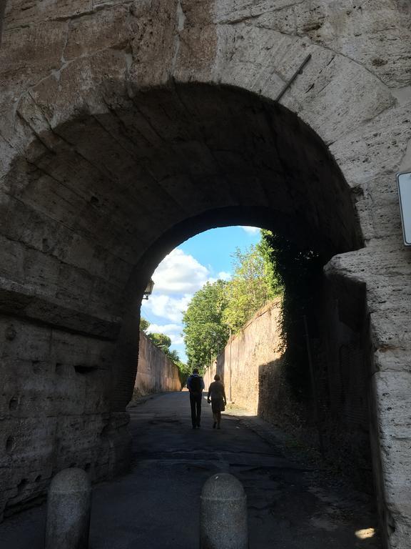 Delightful Apartment 100 Meters From The Colosseum 外观 照片