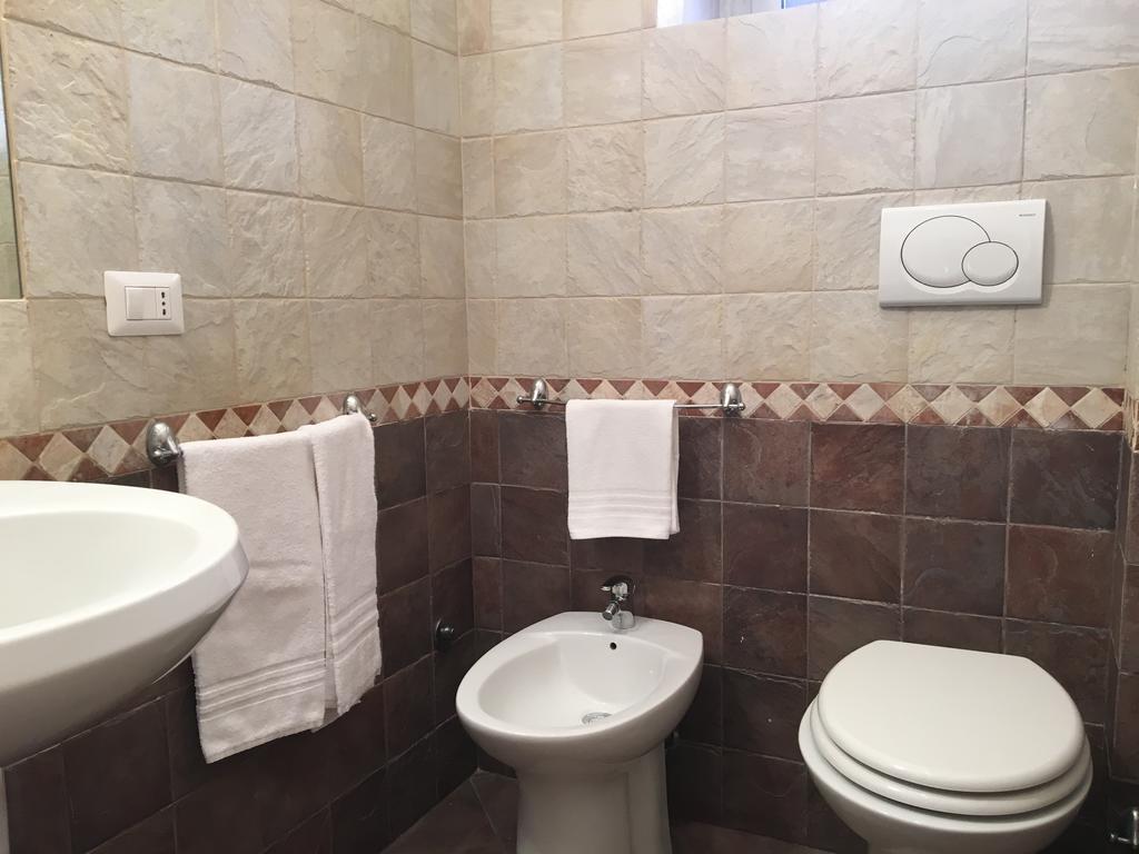 Delightful Apartment 100 Meters From The Colosseum 外观 照片